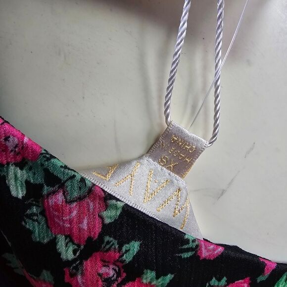 Wayf xs top nwt R11 - Picture 4 of 4